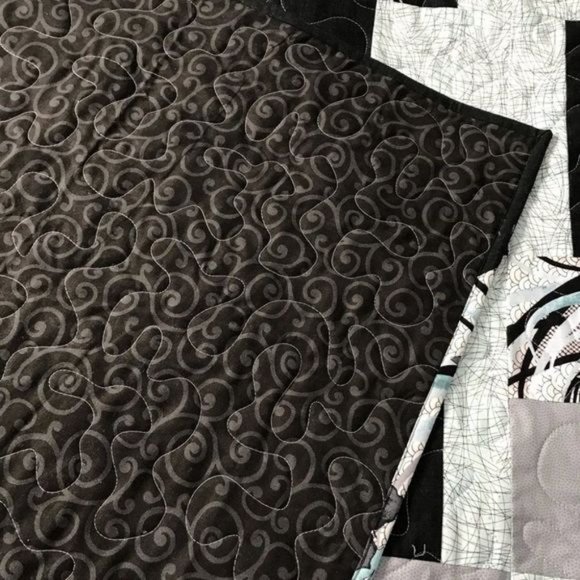 Quilt handcrafted on Machine 58” x 70” New - Picture 7 of 10